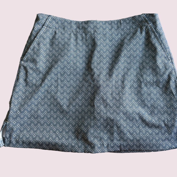 Lady Hagen Essentials Diamond Print Golf Skort – Navy & White – Size 8 - Picture 2 of 6